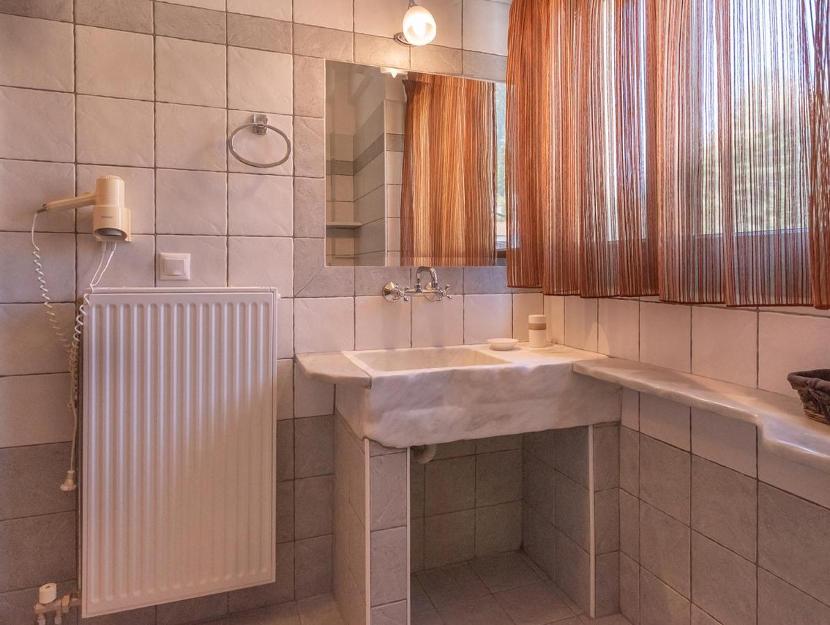 Hotel Dryades Elati  Экстерьер фото