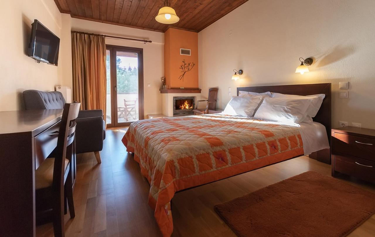 Hotel Dryades Elati  Экстерьер фото