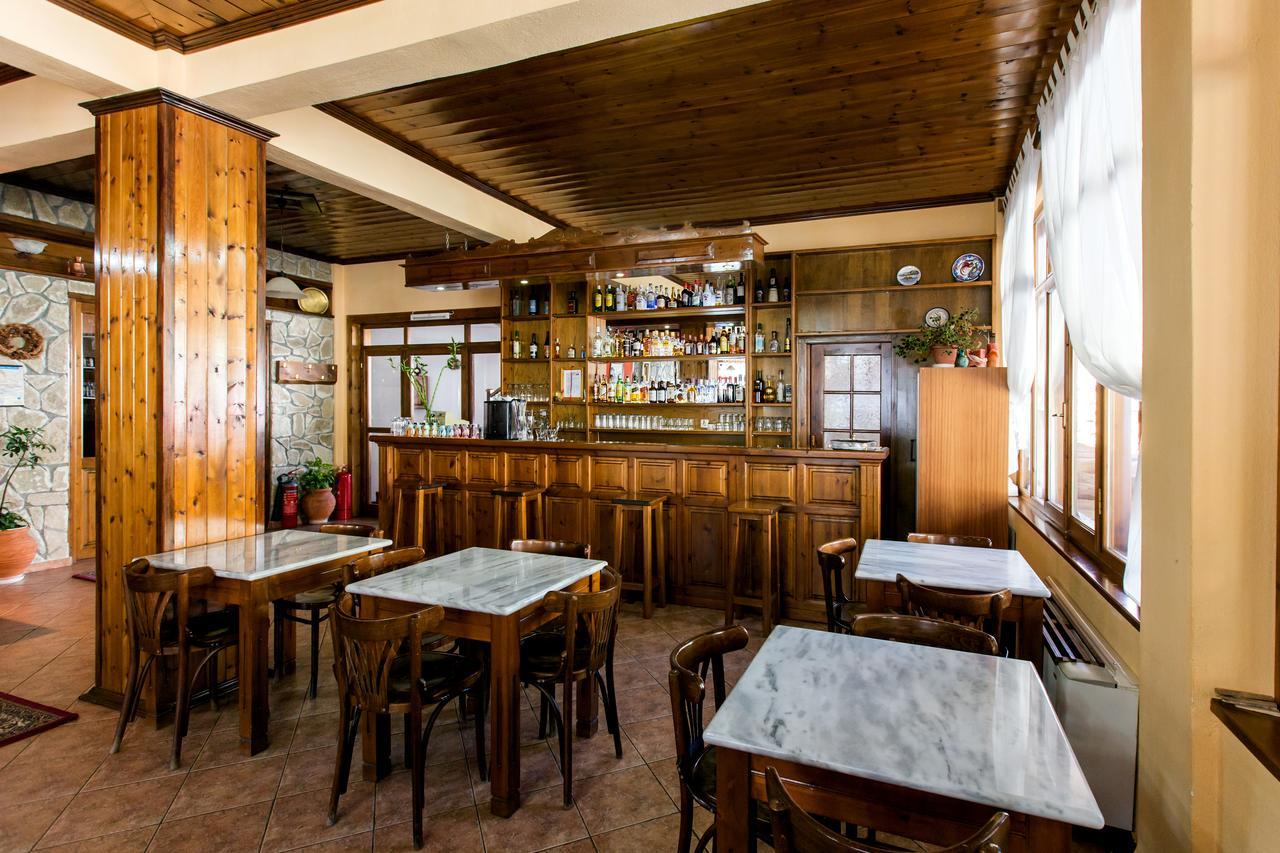 Hotel Dryades Elati  Экстерьер фото